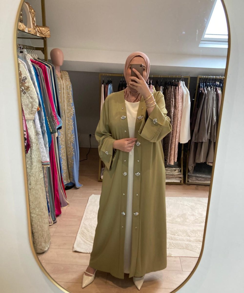 Alternative view of Kimono met steentjes
